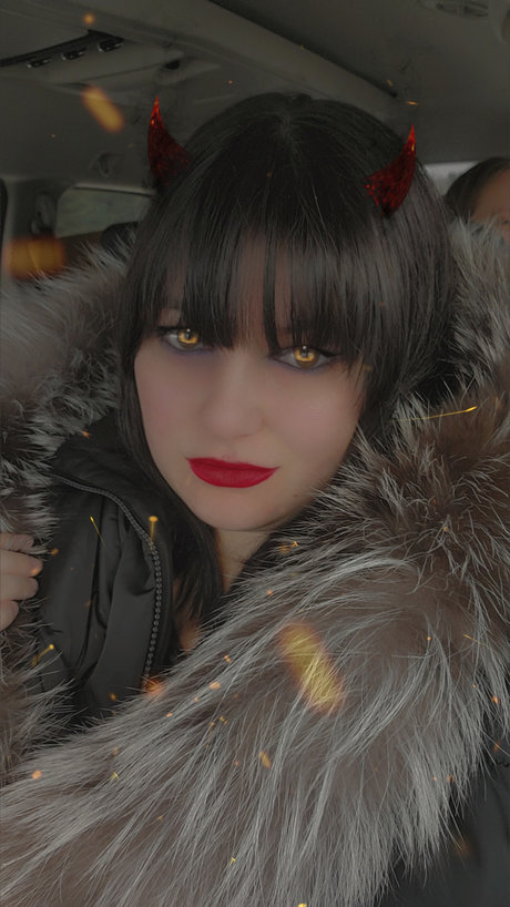 Foto di nudo di fuga di OnlyFans di Missqueendevil