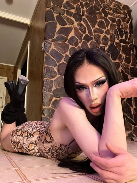 Foto di nudo di fuga di OnlyFans di Miss Jackson