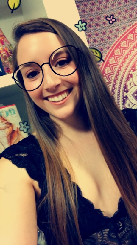 Foto di nudo di fuga di OnlyFans di Megan