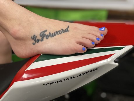 Foto di nudo di fuga di OnlyFans di Miss Duc Doc