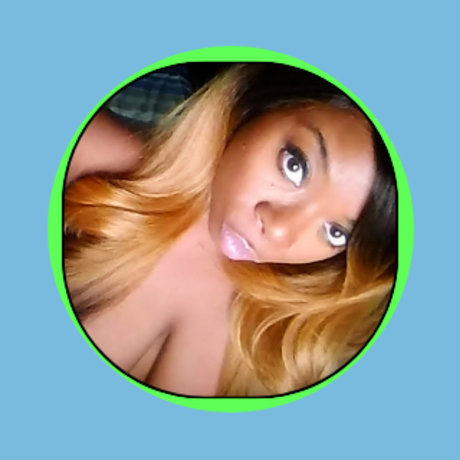 Foto di nudo di fuga di OnlyFans di Thee Caramel Godddess