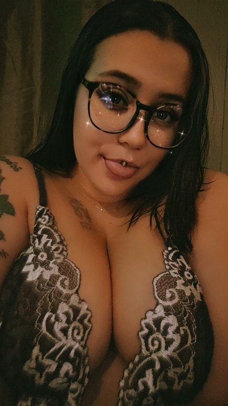 Foto di nudo di fuga di OnlyFans di Misbaabe