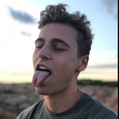 Foto di nudo di fuga di OnlyFans di Nate 