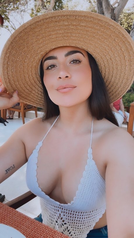 Foto di nudo di fuga di OnlyFans di Nadia Nuo