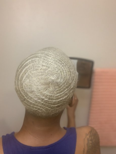 Foto di nudo di fuga di OnlyFans di Wavybae