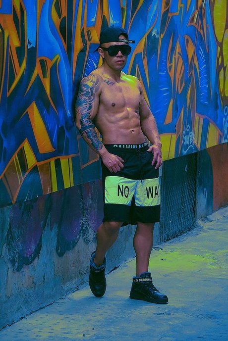 Foto di nudo di fuga di OnlyFans di Mexican Boy