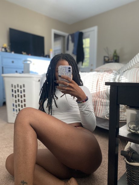 Foto di nudo di fuga di OnlyFans di Soul 