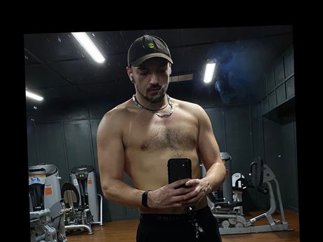 Foto di nudo di fuga di OnlyFans di Musclesvw