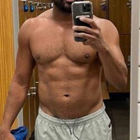 Foto di nudo di fuga di OnlyFans di Taylor