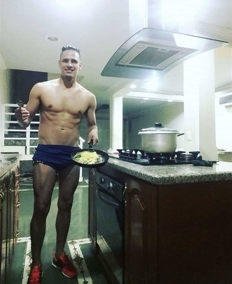 Foto di nudo di fuga di OnlyFans di Mue