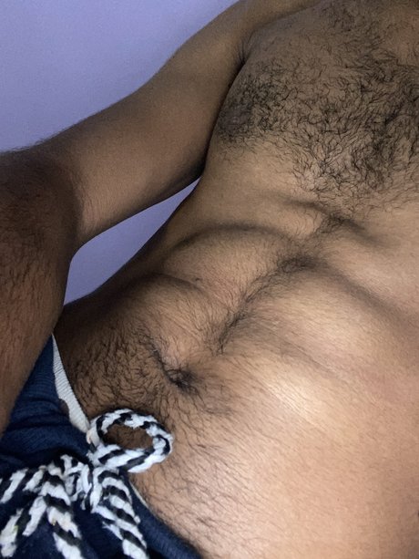 Foto di nudo di fuga di OnlyFans di Muchacho  