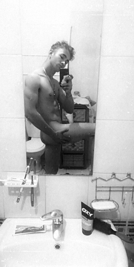 Foto di nudo di fuga di OnlyFans di Mr Frosty