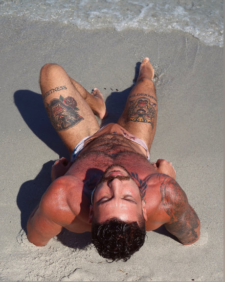 Foto di nudo di fuga di OnlyFans di Mrwalter