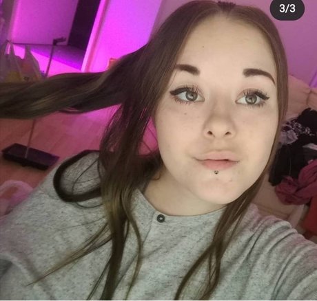 Foto di nudo di fuga di OnlyFans di Nyssa
