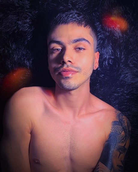 Foto di nudo di fuga di OnlyFans di Nicols Rodrguez
