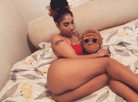 Foto di nudo di fuga di OnlyFans di Nicole Nieves