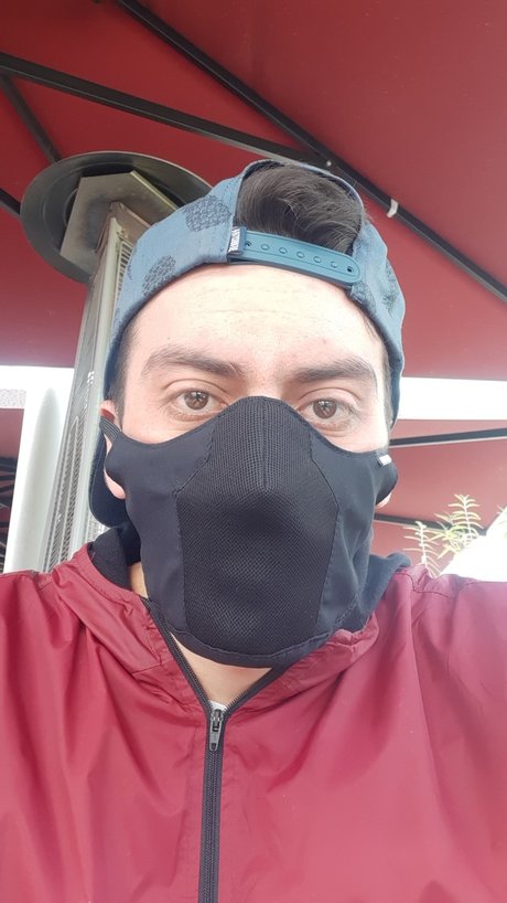 Foto di nudo di fuga di OnlyFans di Nicolas