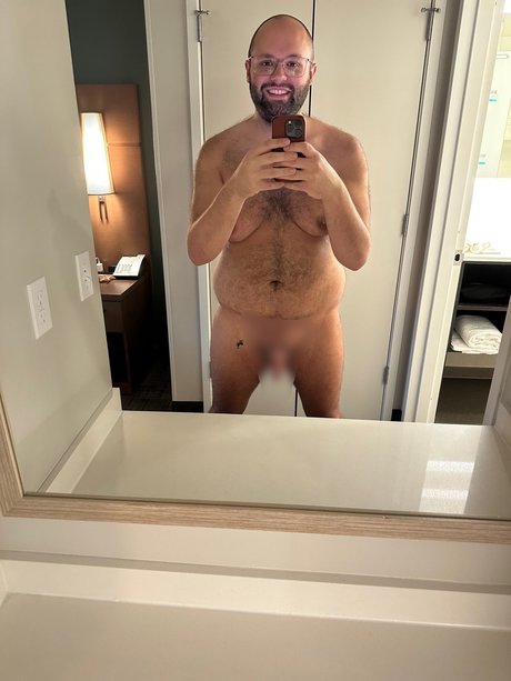 Foto di nudo di fuga di OnlyFans di Nick