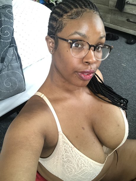 Foto di nudo di fuga di OnlyFans di Jess The Best 