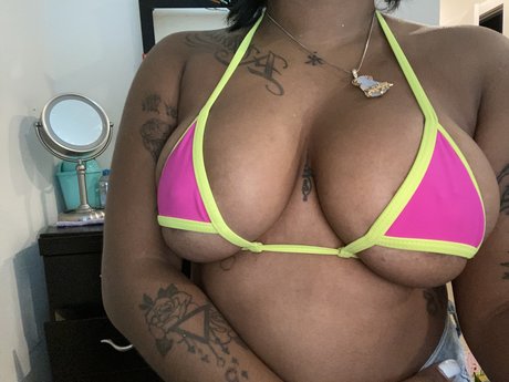 Foto di nudo di fuga di OnlyFans di Scorpionextdoor