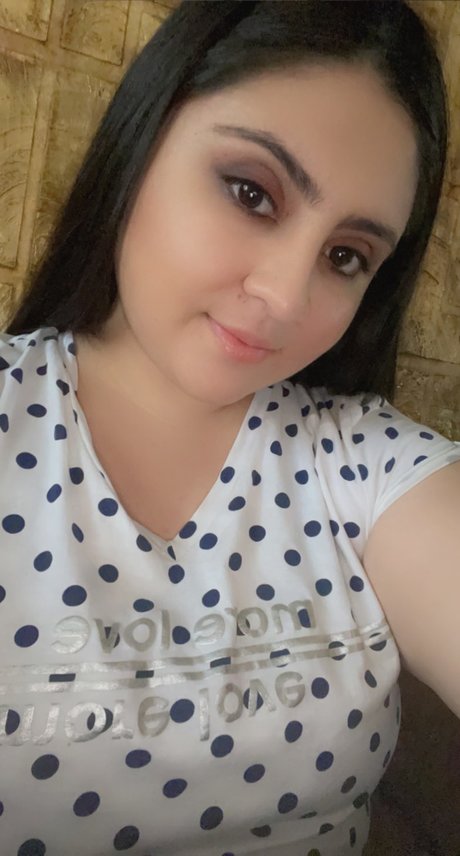 Foto di nudo di fuga di OnlyFans di Nayesska