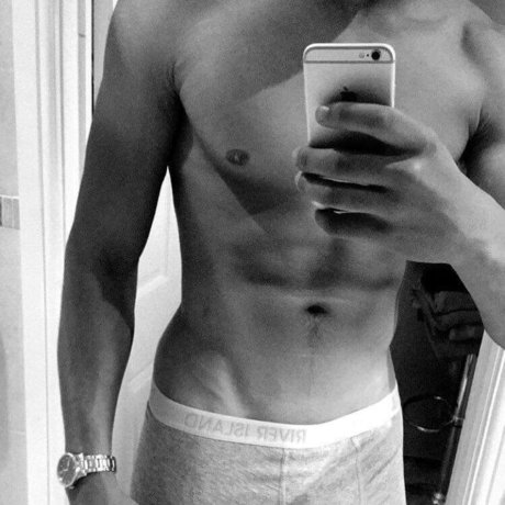 Foto di nudo di fuga di OnlyFans di Nathan