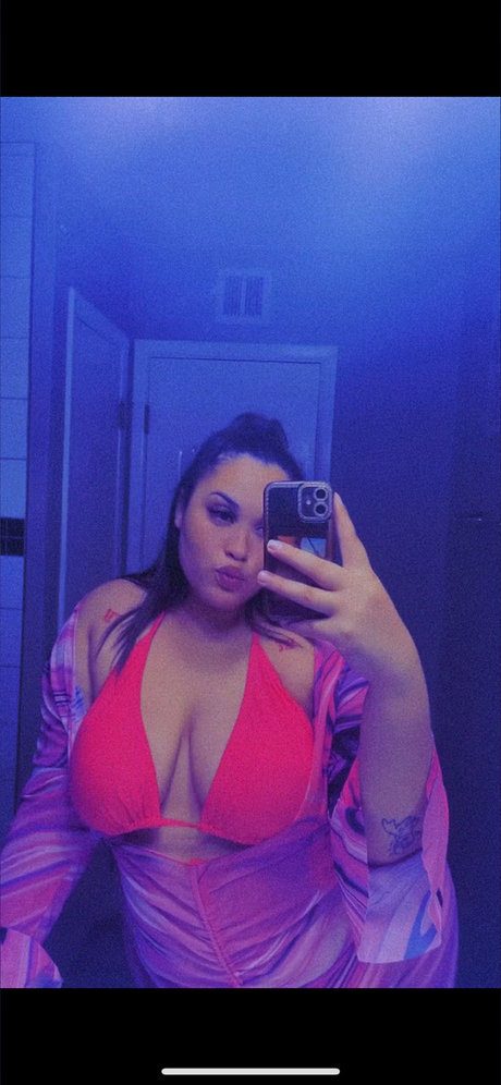 Foto di nudo di fuga di OnlyFans di Tee