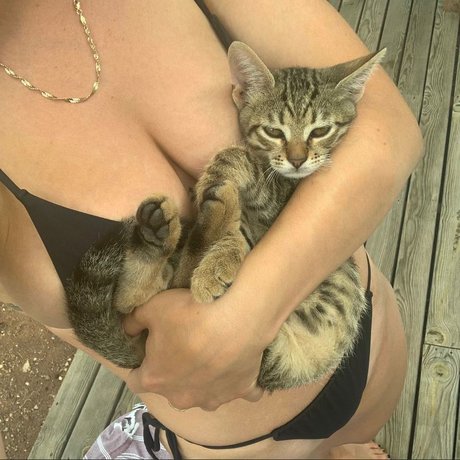 Foto di nudo di fuga di OnlyFans di Emma Stoner