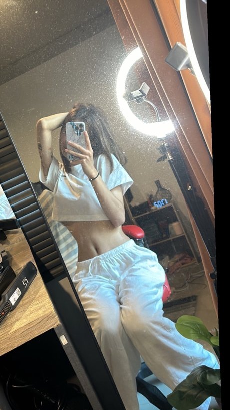 Foto di nudo di fuga di OnlyFans di 