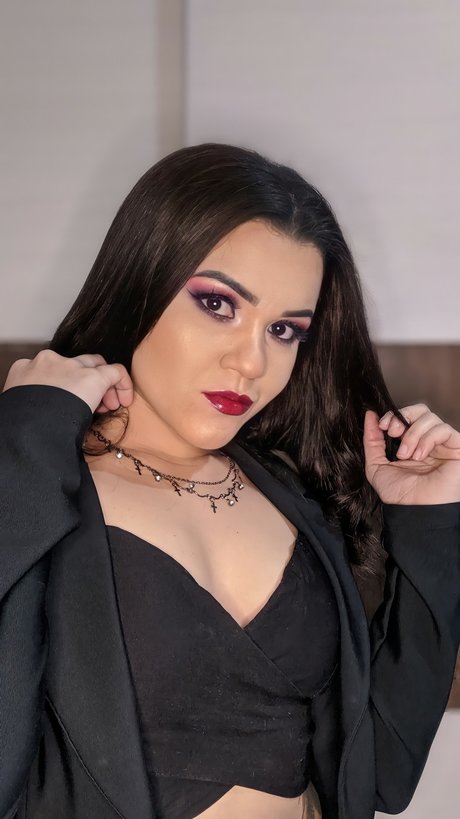 Foto di nudo di fuga di OnlyFans di Nanda Zo