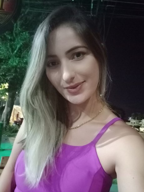 Foto di nudo di fuga di OnlyFans di Namoradinha Virtual