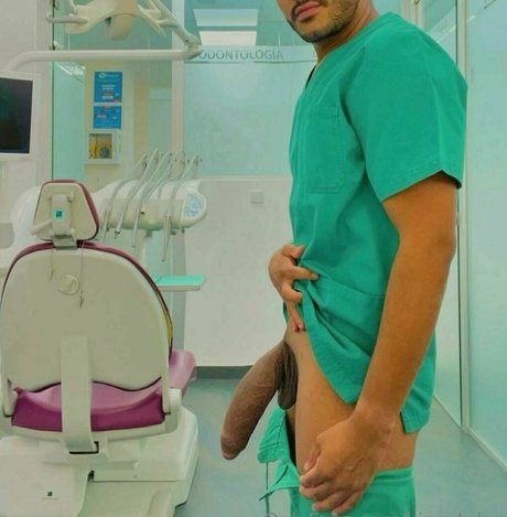 Foto di nudo di fuga di OnlyFans di Kingtylor