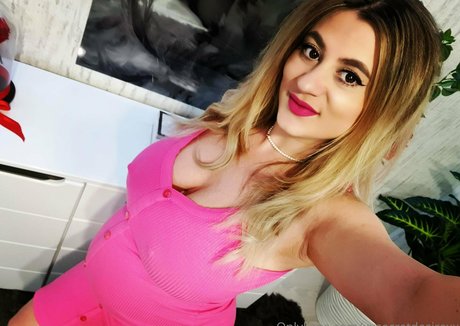 Foto di nudo di fuga di OnlyFans di Xxsecretdesirexx