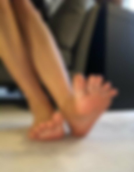 Foto di nudo di fuga di OnlyFans di Sinzor