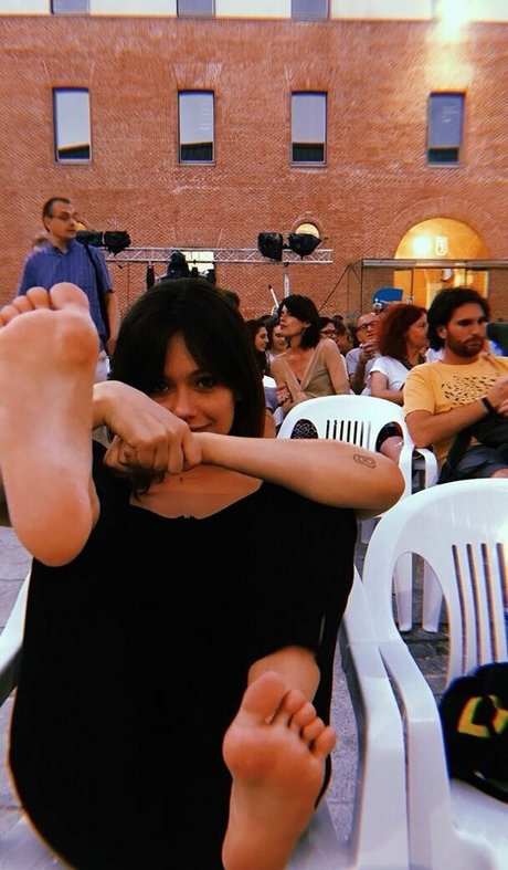 Anna Castillo