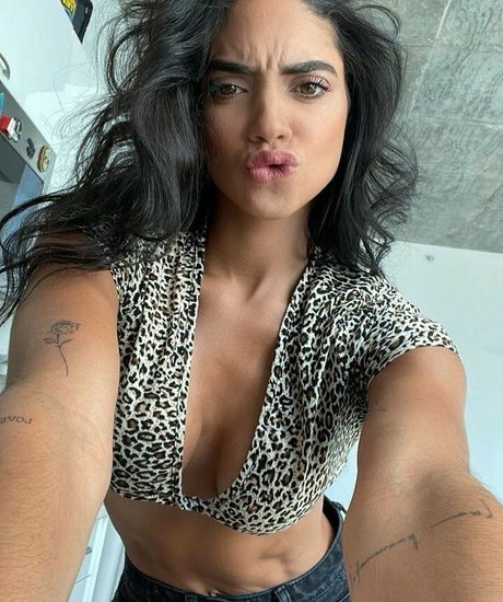 Arianny Negron