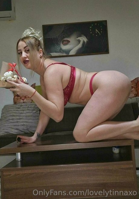 Lovelytinnaxo