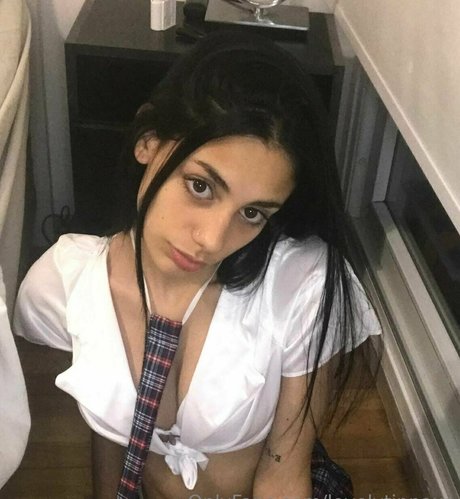 Lovelytinnaxo