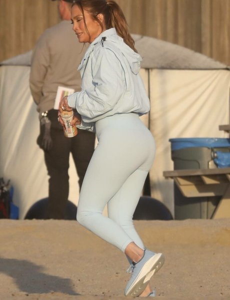 Jennifer Lopez
