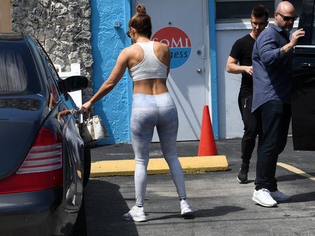 Foto di nudo di fuga di OnlyFans di Jennifer Lopez