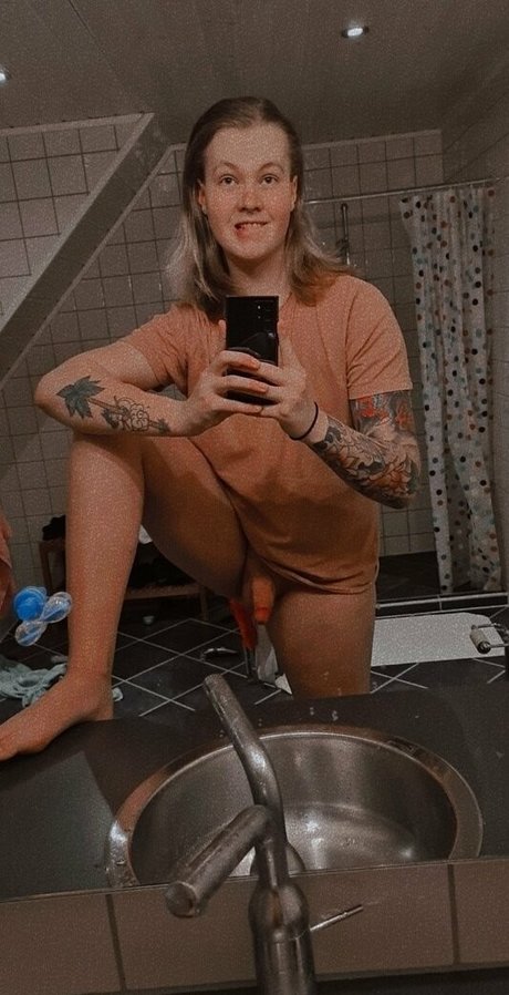 Foto di nudo di fuga di OnlyFans di Mariesplaytime