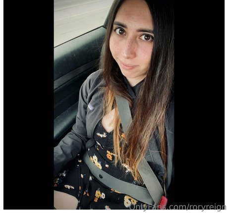 Foto di nudo di fuga di OnlyFans di Roryreign