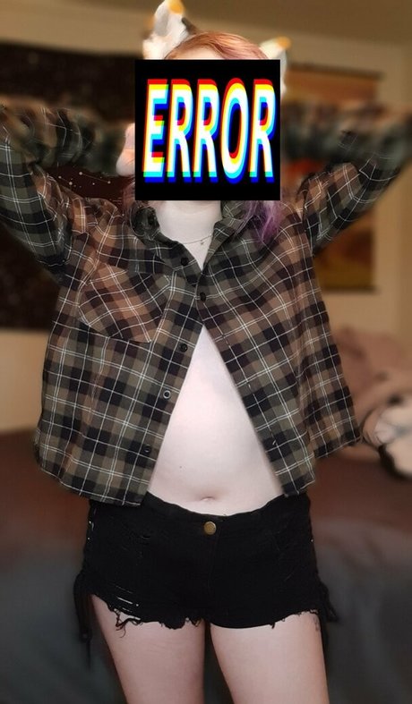 Foto di nudo di fuga di OnlyFans di Lunarashe