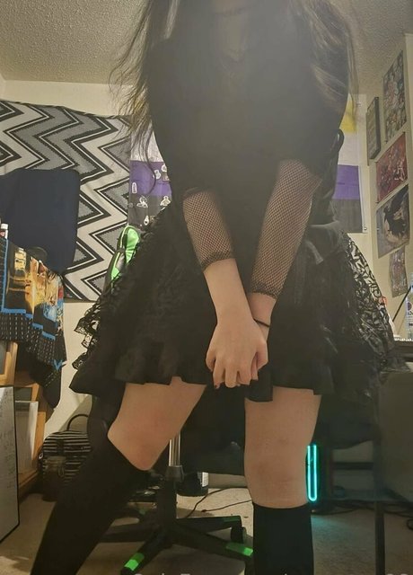 Foto di nudo di fuga di OnlyFans di Greentea98