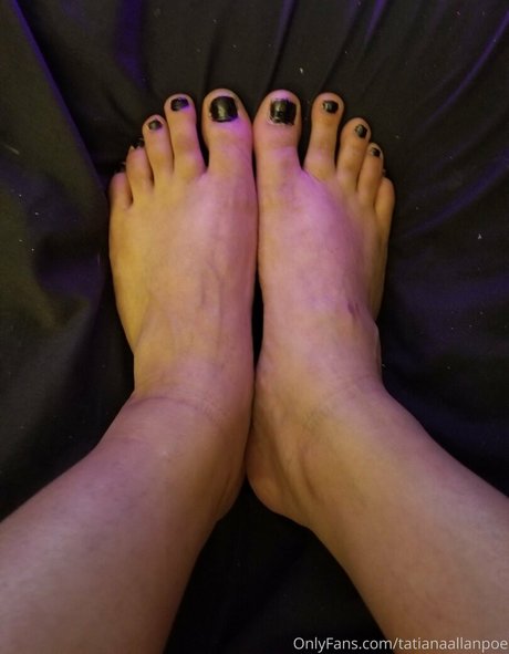 Foto di nudo di fuga di OnlyFans di Annieallanpoe