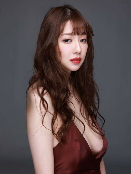 Foto di nudo di fuga di OnlyFans di Shion Utsunomiya