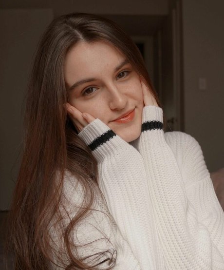 Foto di nudo di fuga di OnlyFans di Maggie Roscher