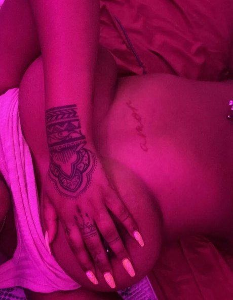 Foto di nudo di fuga di OnlyFans di Dejarennae