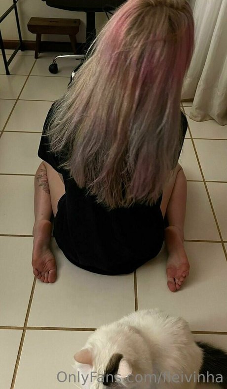 Foto di nudo di fuga di OnlyFans di Sasa