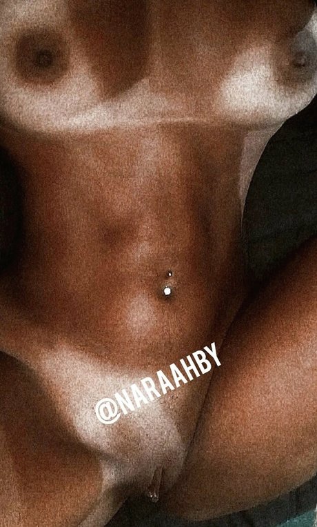 Foto di nudo di fuga di OnlyFans di Ynaraabb